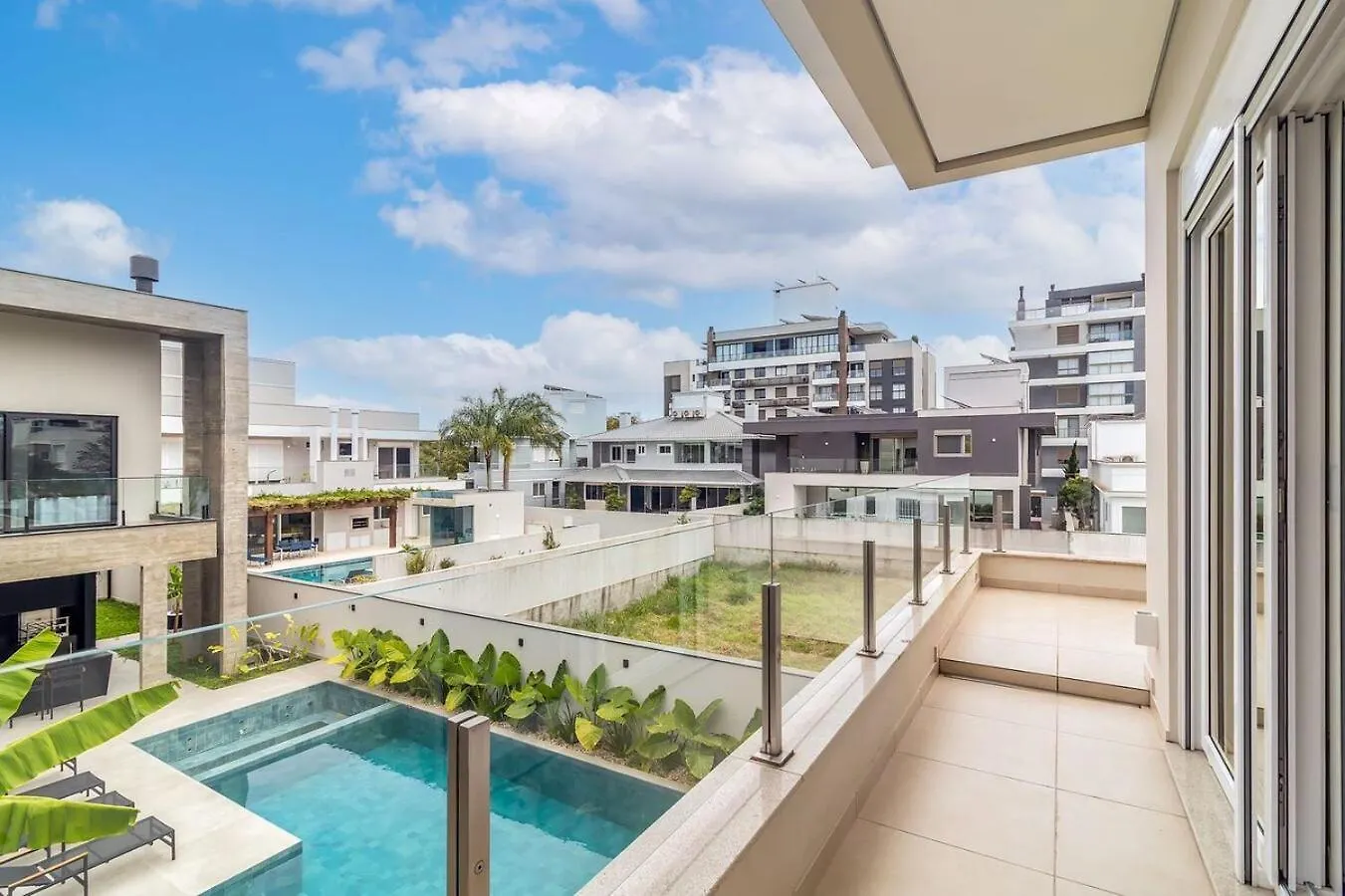 Casa De Luxo Amoreville Jurere Florianópolis Hébergement de vacances